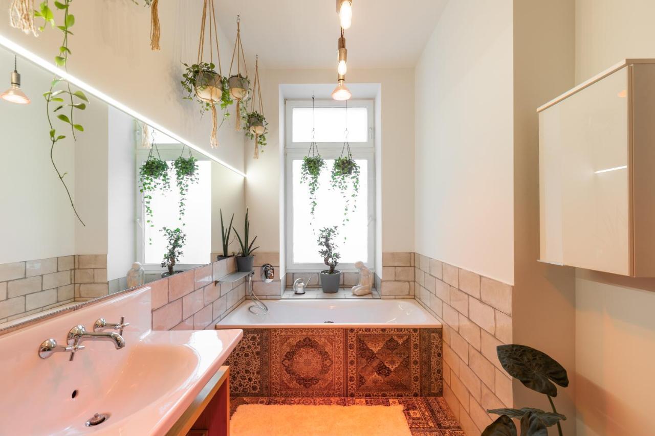 Luxury Townhouse With Garden - A Central Oasis Βερολίνο Εξωτερικό φωτογραφία